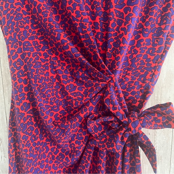 Diane Von Furstenberg Red and Blue Mini Cinched Dress 0 - Picture 4 of 4